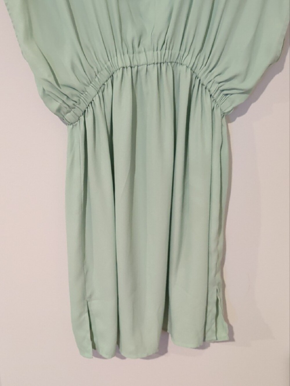 Cupshe Mint Green V-Neck Swim Coverup - Picture 4 of 5